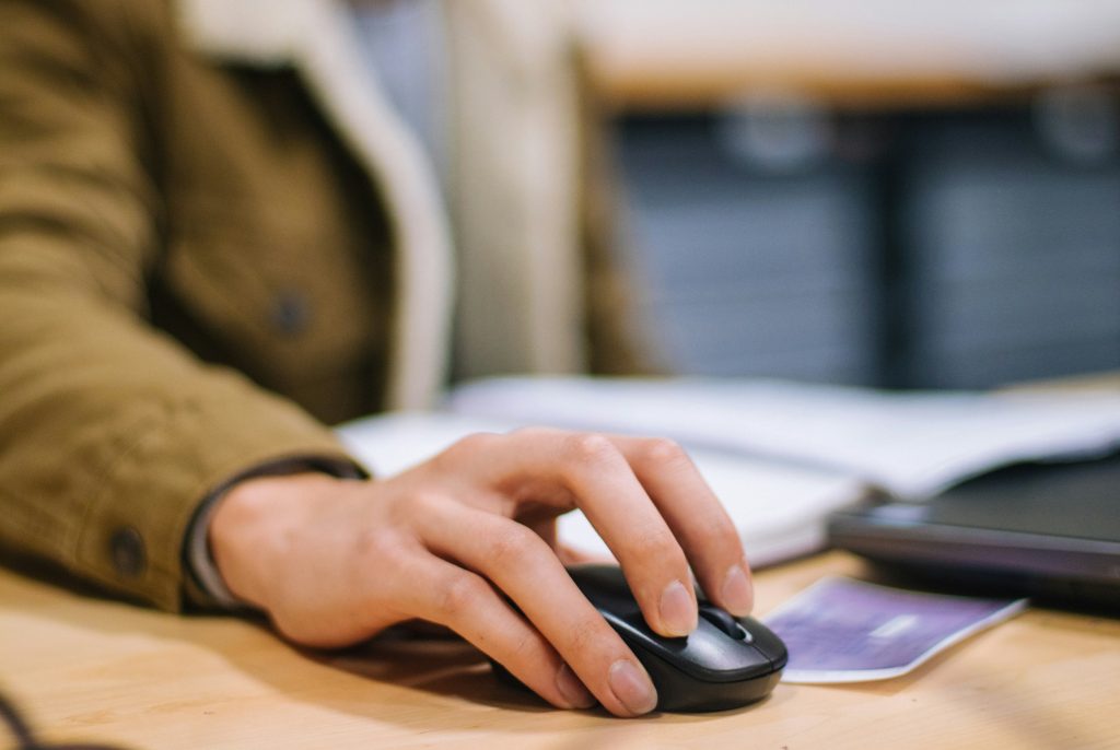 Scrolling computer